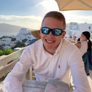 Meet your Posher, Daniel